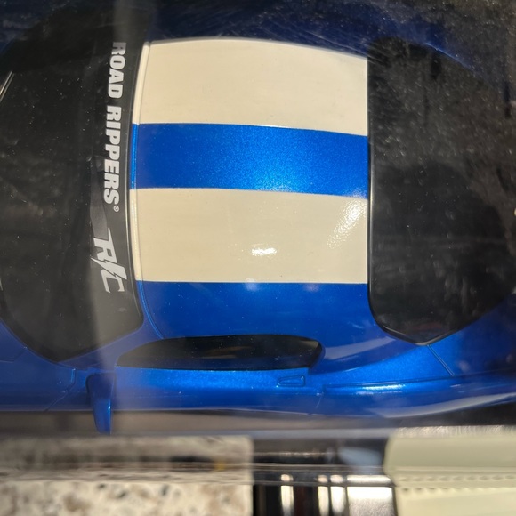 Dodge Viper Remote control SRT-10 blue- white car - Picture 14 of 14